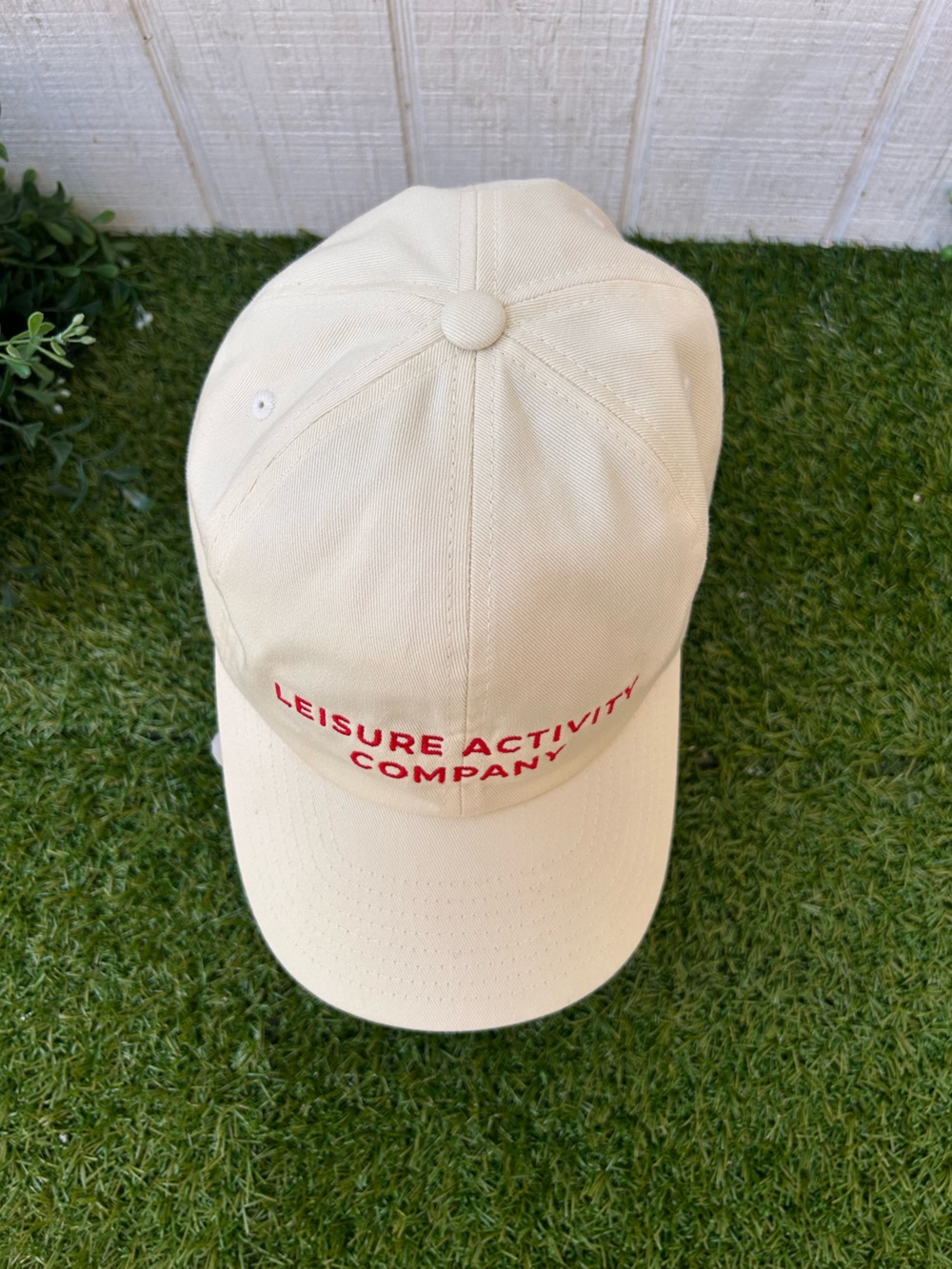 Brixton women Cream Baseball Cap with Subtle Embroidered Logo one size like new - Picture 3 of 16